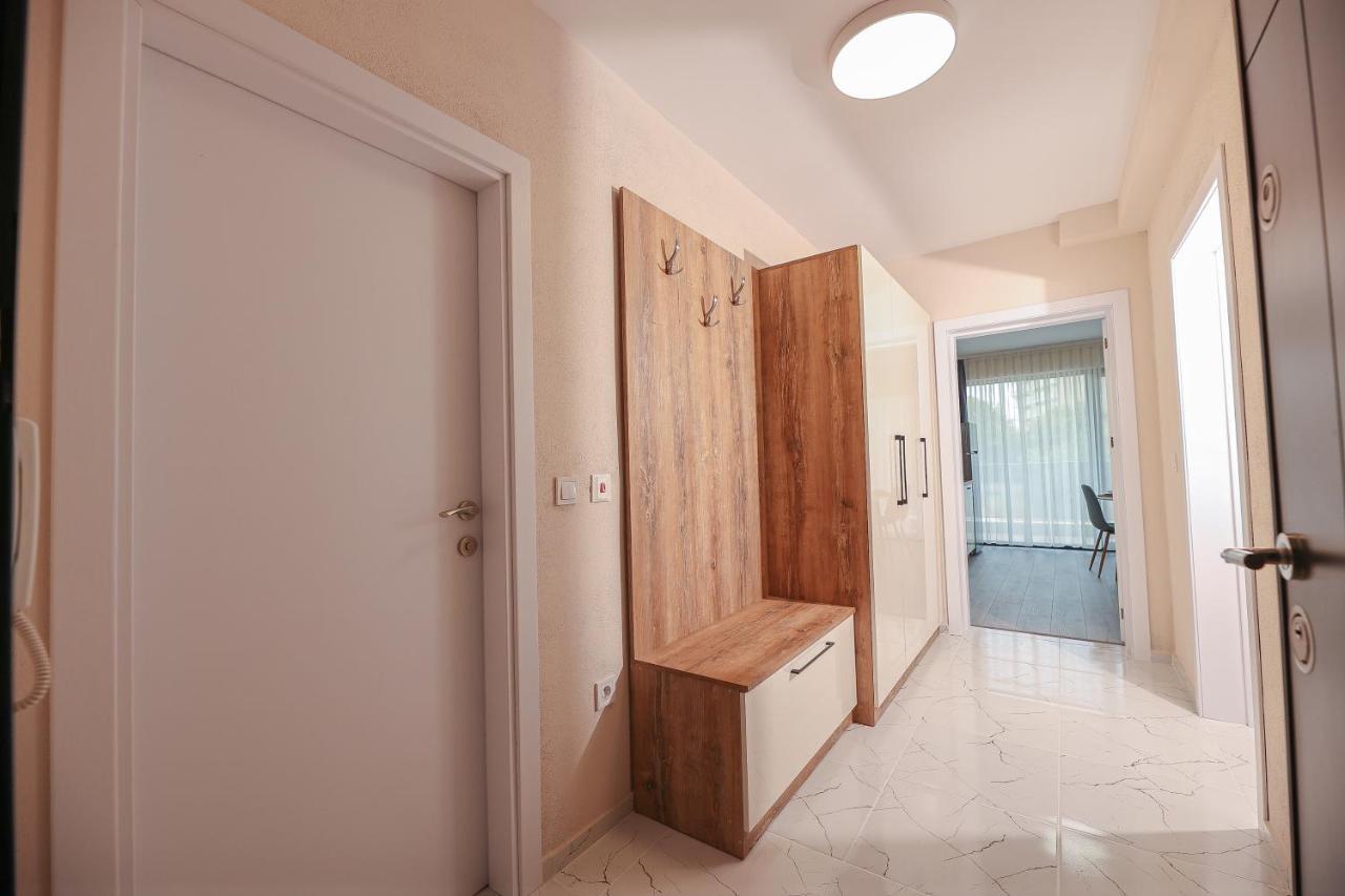 Lux Apartments คราเนโว ภายนอก รูปภาพ